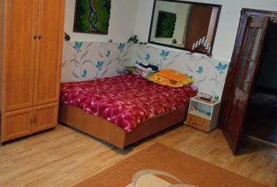 Apartament cu 2 camere, mobilat în Central