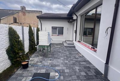 Casă individuală cu 3 camere în Bucureștii Noi