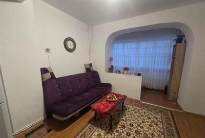 Apartament cu 2 camere semidecomandat în George Enescu