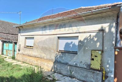 Casă / Vilă cu 3 camere de vânzare în zona Central - 4