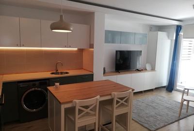 Apartament cu 2 camere semidecomandat în Barbu Văcărescu