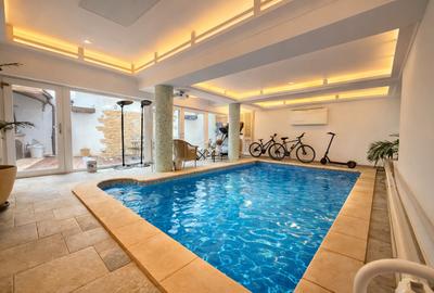 Vilă ultracentrală cu piscină interioară, saună și cramă | Unirii - 2