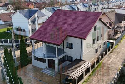 Vilă P+1+M Berceni, centru | 9 camere | 347 mp utili | Teren 465 mp - 2