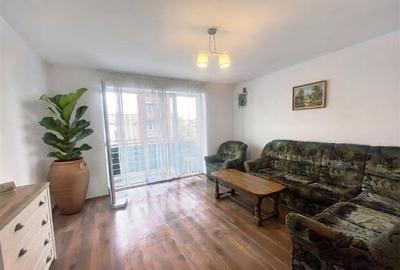 Apartament cu 3 camere decomandat, mobilat în Avantgarden