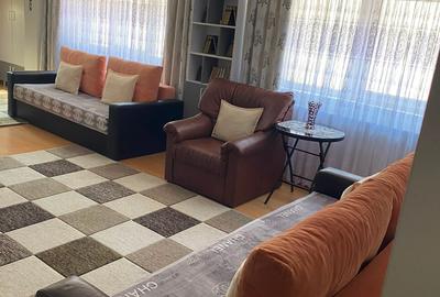 Casa 4 camere - Ovidiu - 130.000 euro negociabil (cod E11+E12) - 1