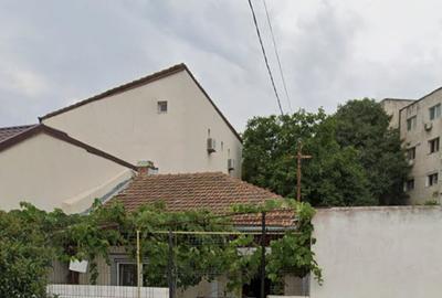 Coiciu, zona ultracentrala casa + 380 mp teren + spatiu comercial - 1