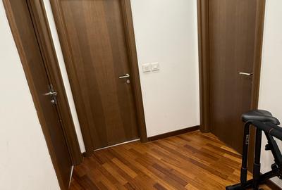 4 camere,3 grupuri sanitare, 2 terase, - 9
