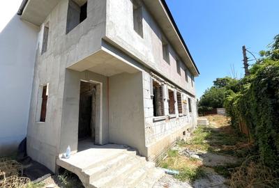 VILA CU AUTORIZATIE ACTIVA || 4 CAMERE || LA GRI || DOROBANTI - ROMANA - 24