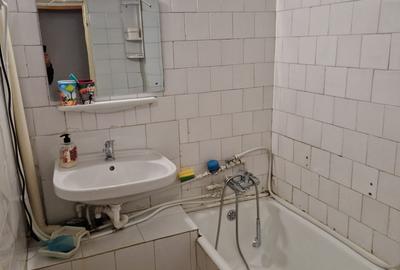 Apartament 4 camere  semicentral zona strazii Bucuresti - 9