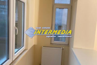 Apartament cu 3 camere Deco Foste proprietati CETATE Piata Finisat Nemobilat - 12