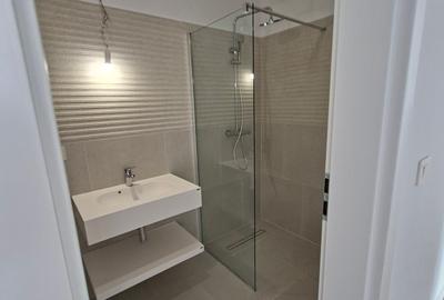 Central, Spatiu   pentru Birou, cu parcare - 12