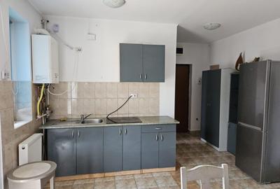 De inchiriat garsoniera in zona Hasdeu, langa UMF - 1