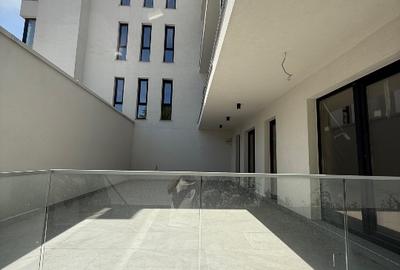 3 camere la parter zona Pipera aproape de Iancu nicolae - 3