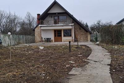 Casă individuală cu 4 camere în Snagov