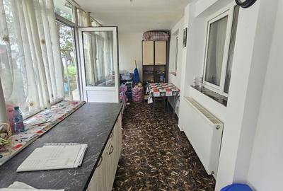 Lalelelor , 2 camere cu balcon de 8mp. - 5