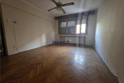 Apartament 3 Camere Micro 16 - 1