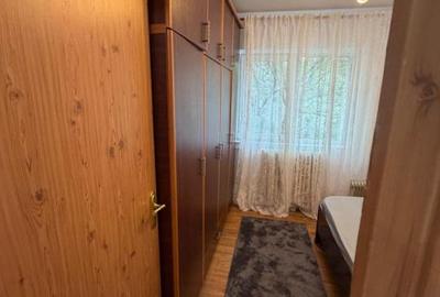 3 Camere Crangasi 2 Minute de Metrou - 6
