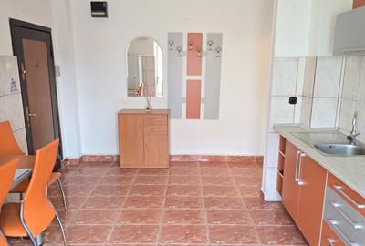 Vand apartament 2 camere decomandat in Deva, zona Pescarilor ( ITM), et 3 - 2
