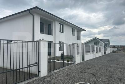 Duplex cu 4 camere în Unirii
