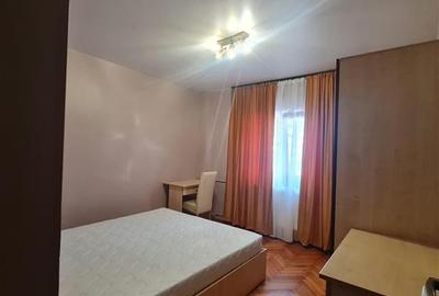DE INCHIRIAT 3 CAMERE ZONA SPITAL - 9