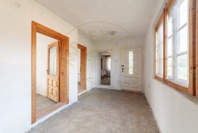 Casa +teren 1093 mp Domnesti-Arges cu o panorama superba! - 11