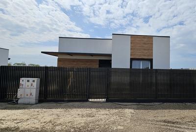 Casă individuală cu 4 camere în Berceni