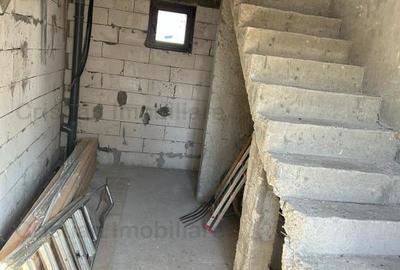 POSIBIL RATE Vila P+M Chercea zona Biserica Sf. Filofteea, 120mp utili si 244mp - 12