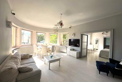 Apartament de vânzare – un colț de liniște și rafinament chiar în inima Brașovul - 1