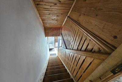 Casă solidă din cărămidă, mobilată, garaj, teren generos – Tarcău - 21