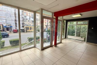 Spațiu comercial/birouri, acces separat, suprafață generoasă - 4