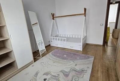 Apartament 3 camere Bulevardul 1 Mai - 7