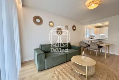 Apartament cu 3 camere decomandat în Exterior Vest