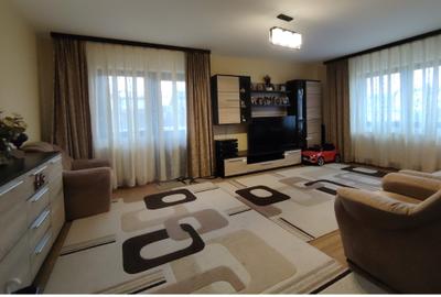 Casa cu 4 camere, teren 850 mp, Cug - 1