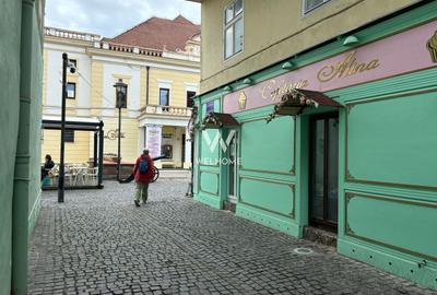 Apartament cu 3 camere semidecomandat, mobilat în Ultracentral