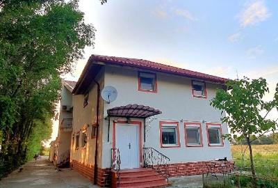 Vila 390 mp, cu piscină, 22 locuri de cazare, P+1+M - 1