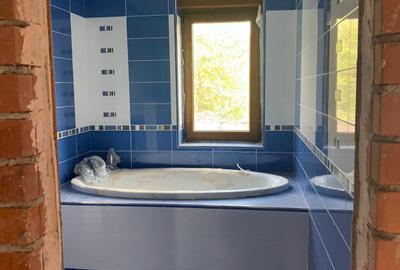 Statiunea  Breaza  Vanzare Vila(Pensiune)+10 camere - 13