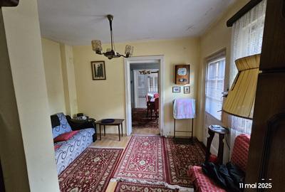 Marriott, vanzare casa si teren 388mp. - 12