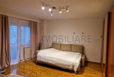 Unirii - Nerva Traian - bloc mixt 2002 - vedere bulevard - 1