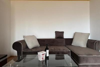 Apartament cu 2 camere decomandat în Crângași