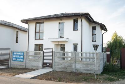 Casă individuală cu 4 camere în Domnești