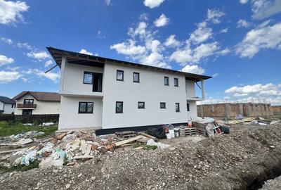 Casa-Duplex-129mp-Utili-250mp-Curte-Izvor-Tarlungeni - 1