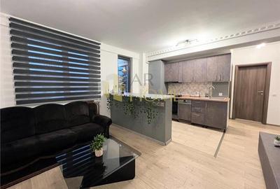 Apartament cu 3 camere decomandat, mobilat în P-ța Mihai Viteazu