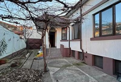 OCAZIE LA VANZARE - CASA CARAMIDA 6 CAMEE - ZONA ICIL - - 22