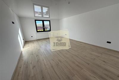 Casa cu 4 camere si 3 bai pretabila birouri in Sura  Mare - 7