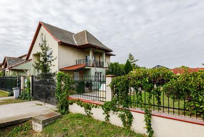 Proprietate cu potențial – casă spațioasă + teren generos - Comision 0% - 33