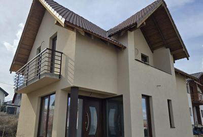 Casa semifinisata 4 camere, CF disponibil, Campenesti - 1