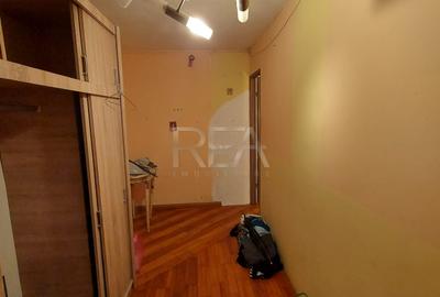 3 camere Vitan decomandat, an 1981, metrou, 62 mp, anvelopat - 9