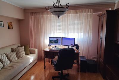 3 camere, et 5/7, Bd. Mamaia - Trandafirul, vedere spre mare - 7