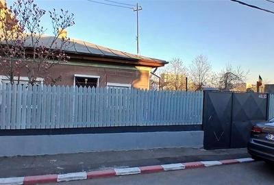 Casă cu 4 camere în Băneasa