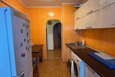 Apartament 2 Camere Decomandat, 64 mp, 3 Balcoane, Mobilat și Utilat – Zona Port - 2